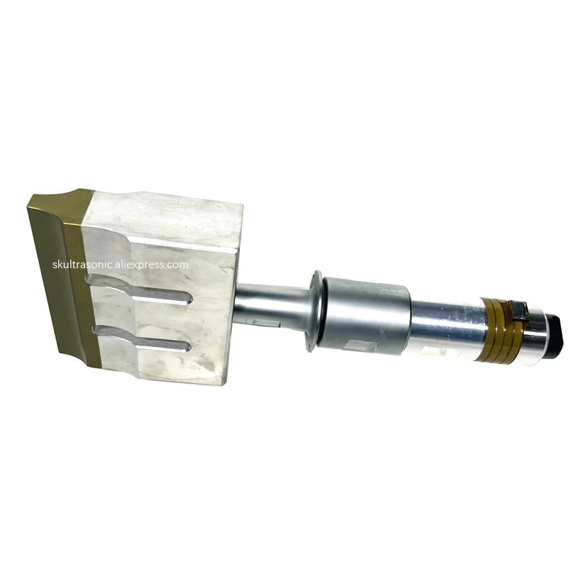 20KHz 2000W Vysoký Výkon Ultrazvukové Snímače A 150*25 mm Hliníkový Horn Formy Na Papier Pohár Zvárací Stroj
